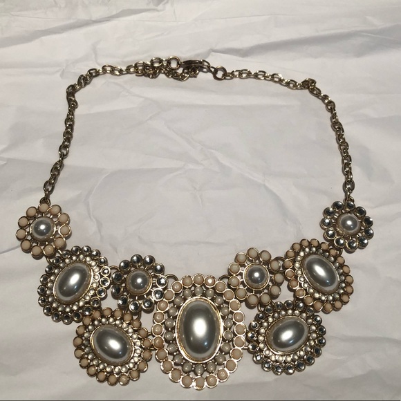 Francesca’s Necklace - Picture 5 of 6